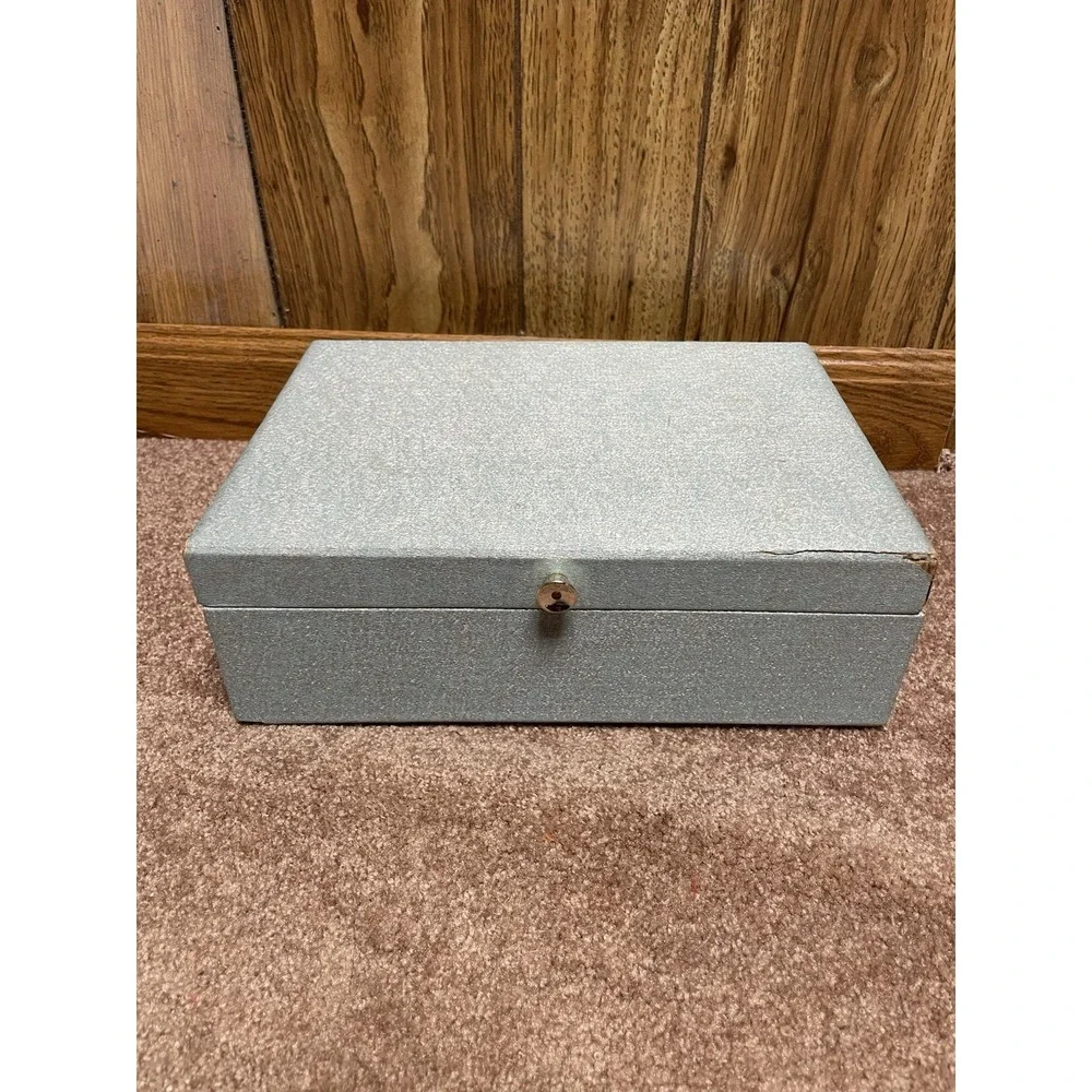 Vintage 1960's LADY BUXTON‎ Mid Century 2 Tier Blue Jewelry Box Blue Velvet